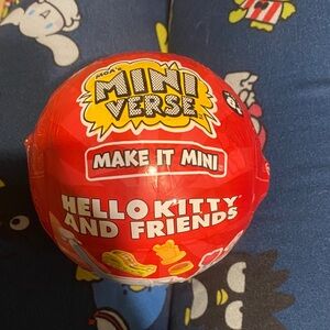 Miniverse make it mini hello kitty